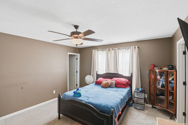 1902 Waynedale Drive, Garrett, IN 46738