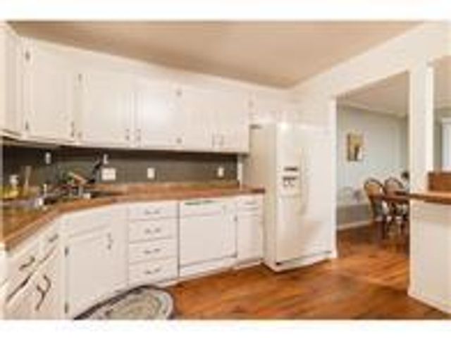 253 Maureen Lane NE, Columbia Heights, MN 55421