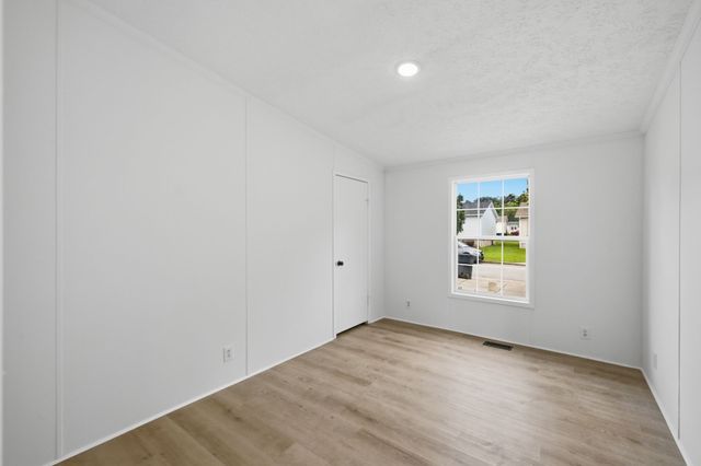 125 Oceanfront Cir, N, Antioch, TN 37013