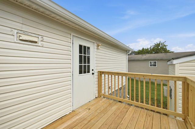 125 Oceanfront Cir, N, Antioch, TN 37013