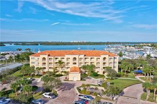 38 E Harbour Isle Dr E 104, Fort Pierce, FL 34949
