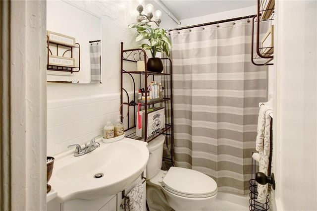 306 NE 13th Avenue, Pompano Beach, FL 33060