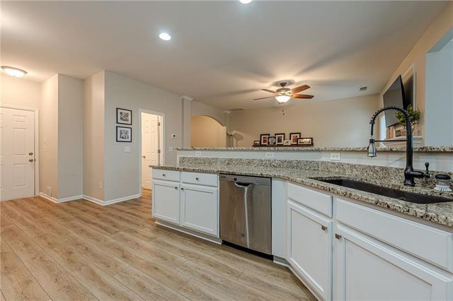 1514 Dolcetto Trace NW, Kennesaw, GA 30152