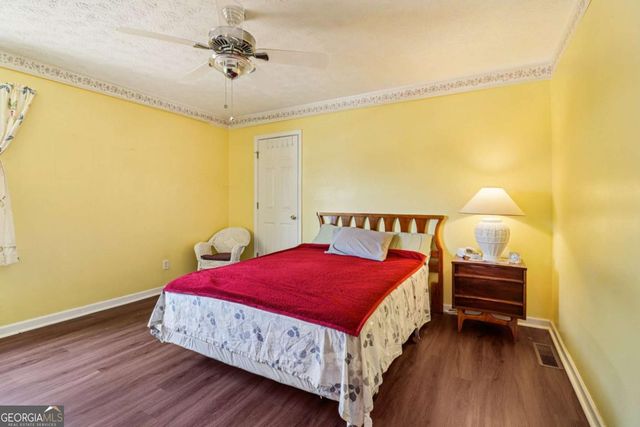 6233 Compass Drive, Flowery Branch, GA 30542