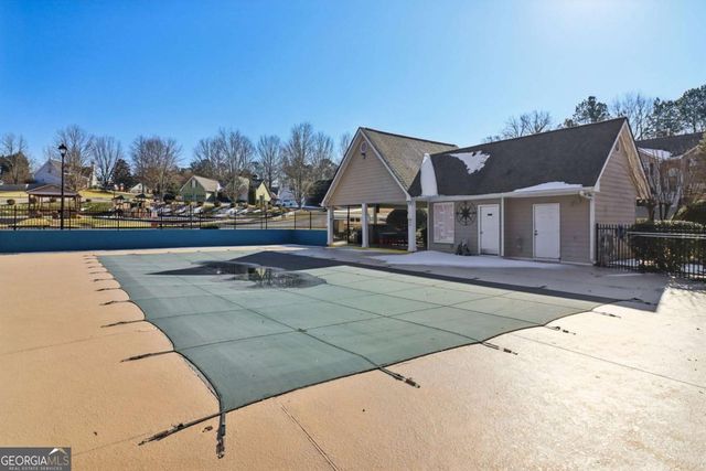 6233 Compass Drive, Flowery Branch, GA 30542