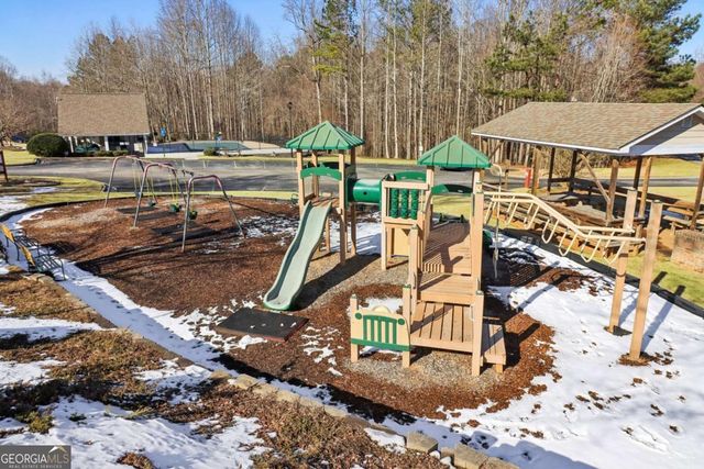 6233 Compass Drive, Flowery Branch, GA 30542