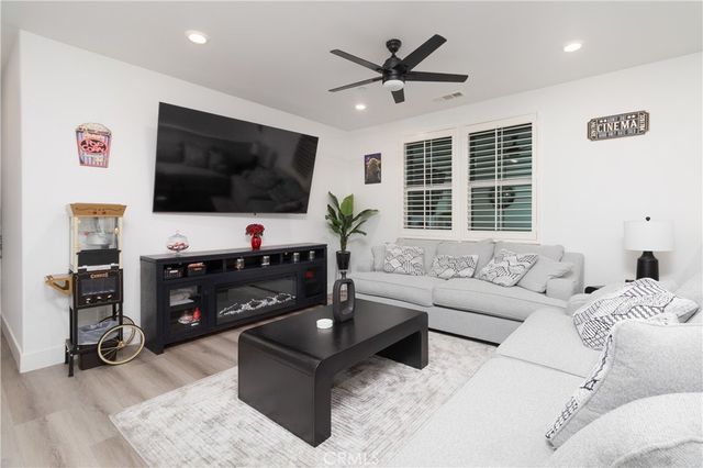 13866 Sweet Avenue, Riverside, CA 92503