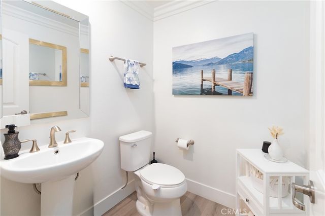 13866 Sweet Avenue, Riverside, CA 92503