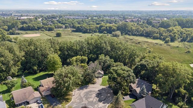 13499 Caramel Trail, Eden Prairie, MN 55346
