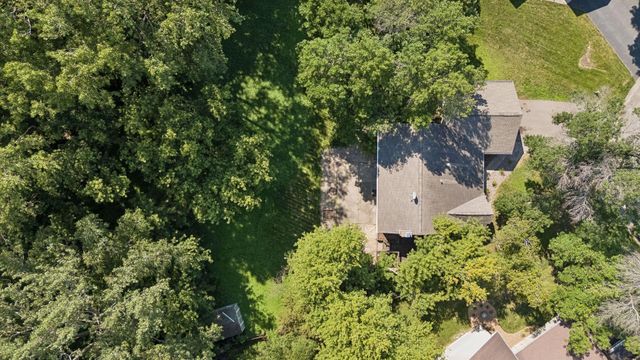 13499 Caramel Trail, Eden Prairie, MN 55346