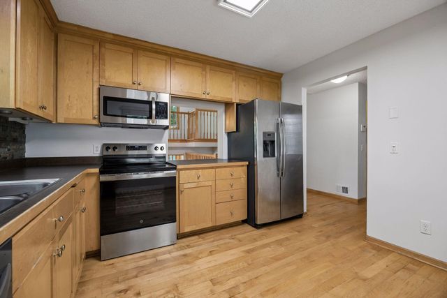 13499 Caramel Trail, Eden Prairie, MN 55346