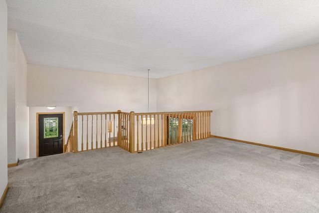 13499 Caramel Trail, Eden Prairie, MN 55346