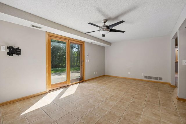 13499 Caramel Trail, Eden Prairie, MN 55346