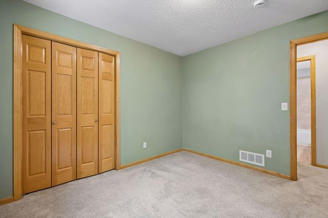 13499 Caramel Trail, Eden Prairie, MN 55346