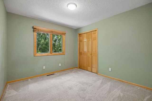 13499 Caramel Trail, Eden Prairie, MN 55346