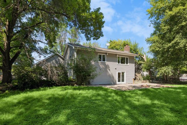 13499 Caramel Trail, Eden Prairie, MN 55346