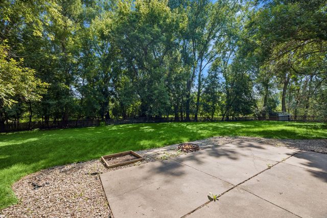 13499 Caramel Trail, Eden Prairie, MN 55346