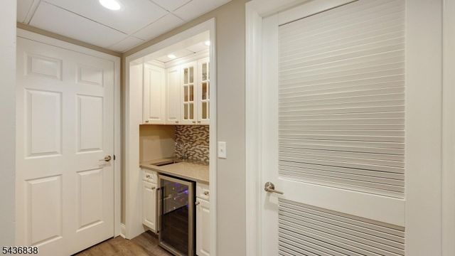 97 Sunrise Dr, Long Hill Twp., NJ 07933