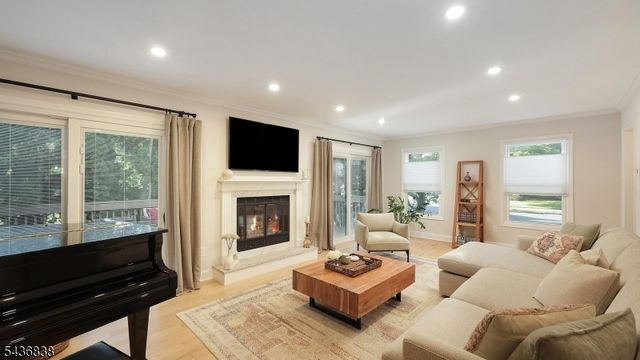 97 Sunrise Dr, Long Hill Twp., NJ 07933