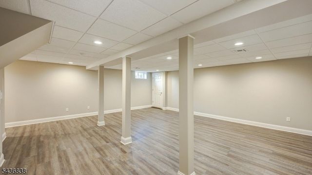 97 Sunrise Dr, Long Hill Twp., NJ 07933