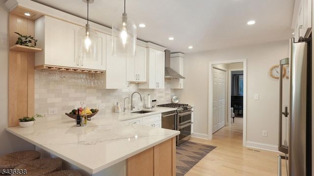 97 Sunrise Dr, Long Hill Twp., NJ 07933