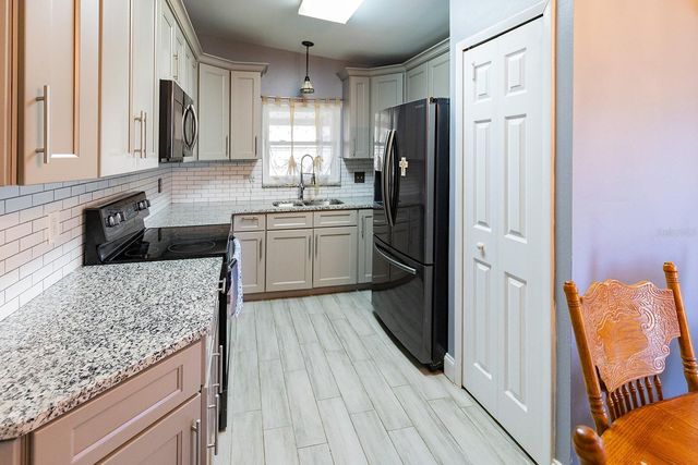 14000 ANNHURST COURT, Orlando, FL 32826