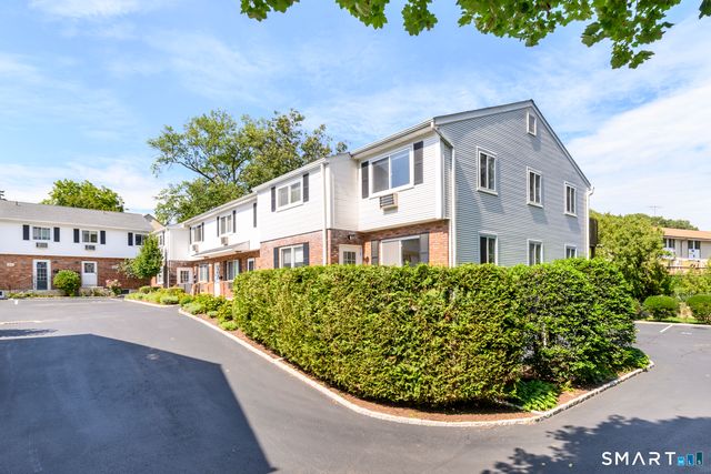 40 Cerretta Street 13D, Stamford, CT 06907