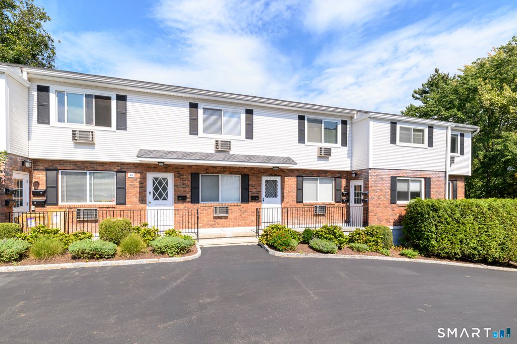 40 Cerretta Street 13D, Stamford, CT 06907