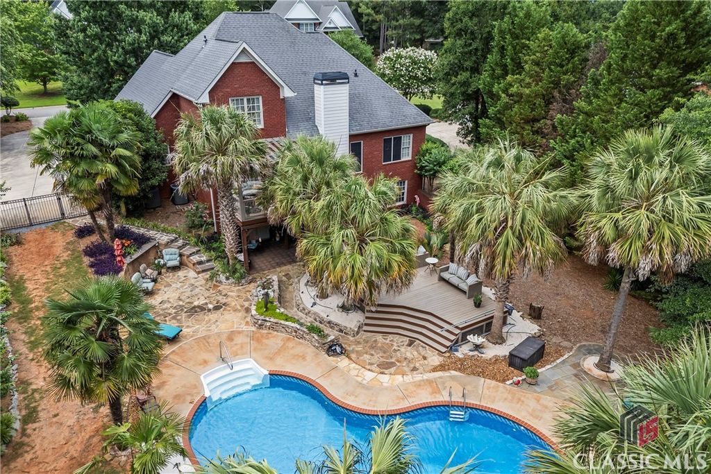 Image 52 of property listing at 1050 Summit Oaks Drive, Watkinsville, GA 30677