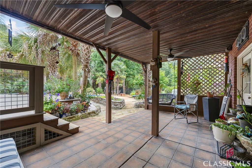 Image 60 of property listing at 1050 Summit Oaks Drive, Watkinsville, GA 30677