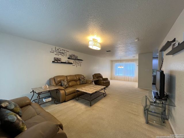 5307 DANNELLY FLD, San Antonio, TX 78227