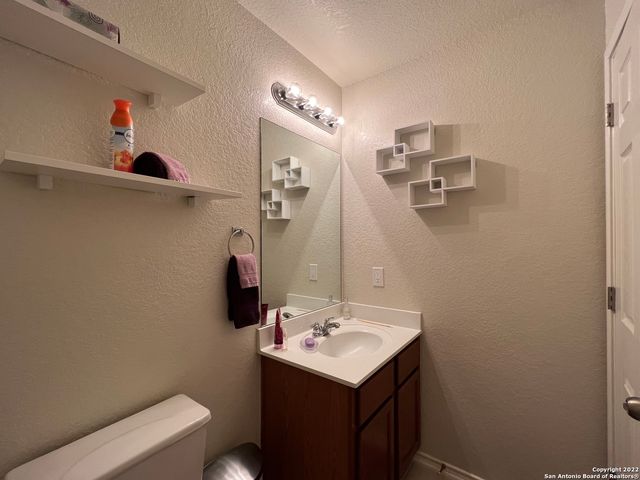 5307 DANNELLY FLD, San Antonio, TX 78227