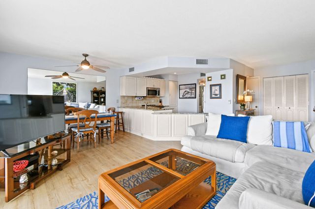 1605 S Us Highway 1 301v6, Jupiter, FL 33477