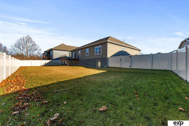 8714 S 102nd Street, La Vista, NE 68128