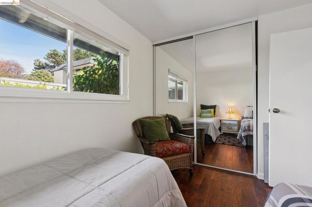 904 View Drive, Richmond, CA 94803