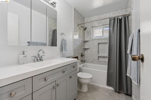 904 View Drive, Richmond, CA 94803