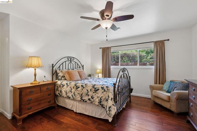 904 View Drive, Richmond, CA 94803
