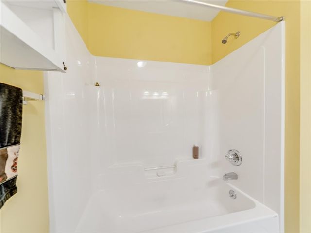 62 Sunny Mill Lane, Greece, NY 14626