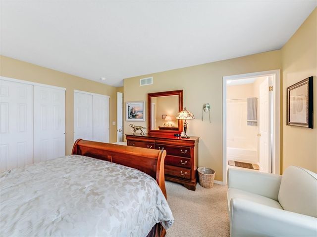 62 Sunny Mill Lane, Greece, NY 14626