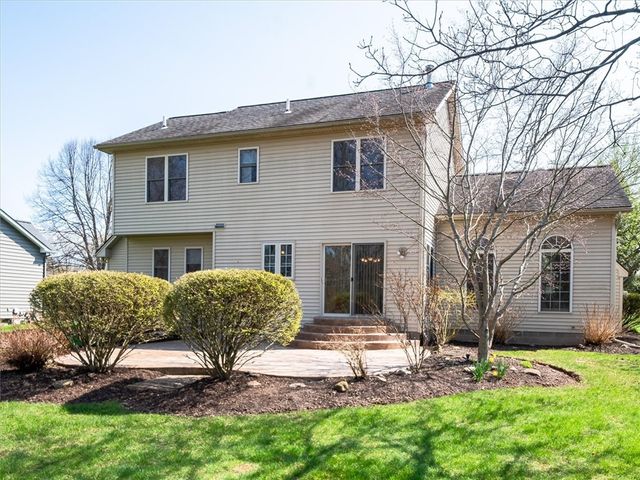 62 Sunny Mill Lane, Greece, NY 14626