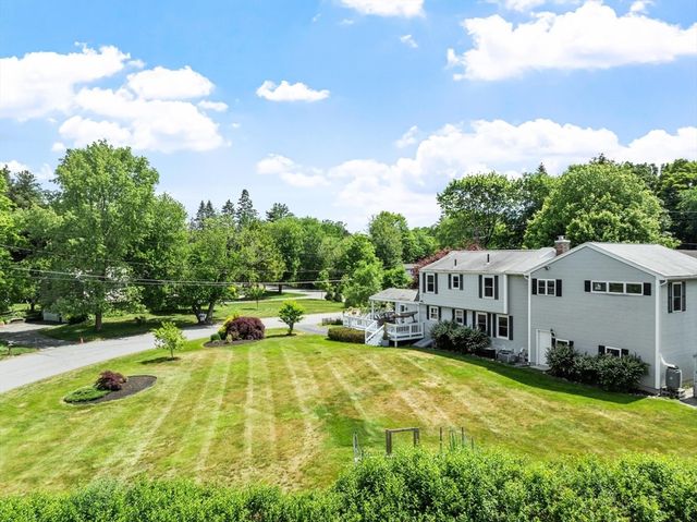 37 Newtown Rd, Acton, MA 01720