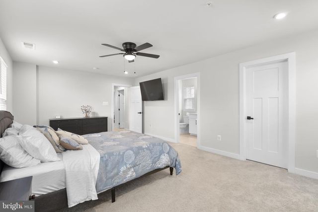 1713 AURORA WAY, Frederick, MD 21702