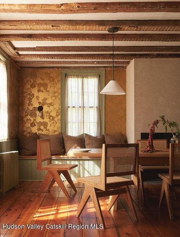 886 New York 9j, Stuyvesant, NY 12173