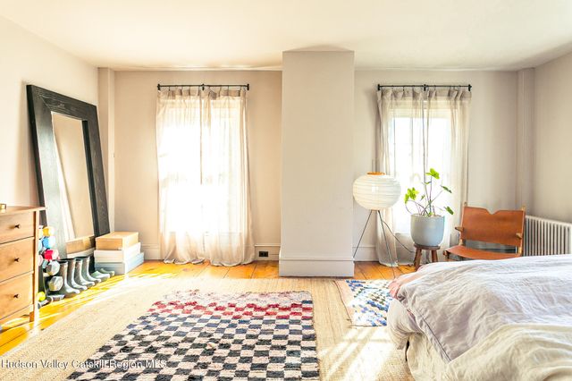 886 New York 9j, Stuyvesant, NY 12173