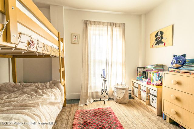 886 New York 9j, Stuyvesant, NY 12173