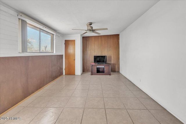 1837 E PLEASANT Lane, Phoenix, AZ 85042