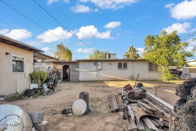 1837 E PLEASANT Lane, Phoenix, AZ 85042