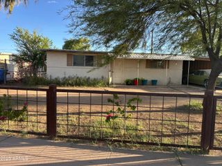 1837 E PLEASANT Lane, Phoenix, AZ 85042