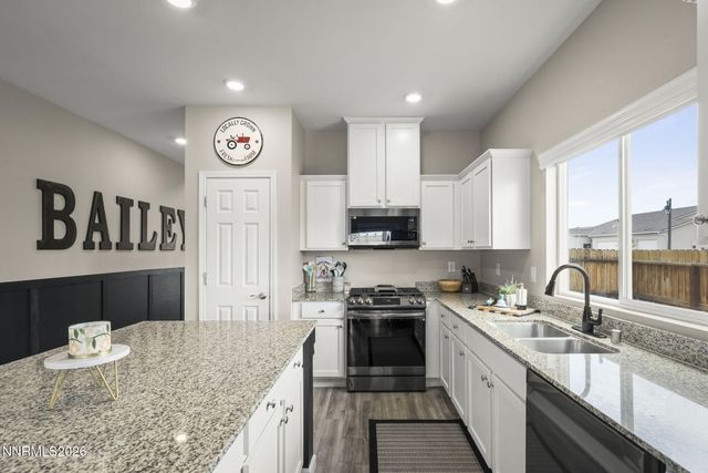 6419 Field Eagle Road, Sparks, NV 89436