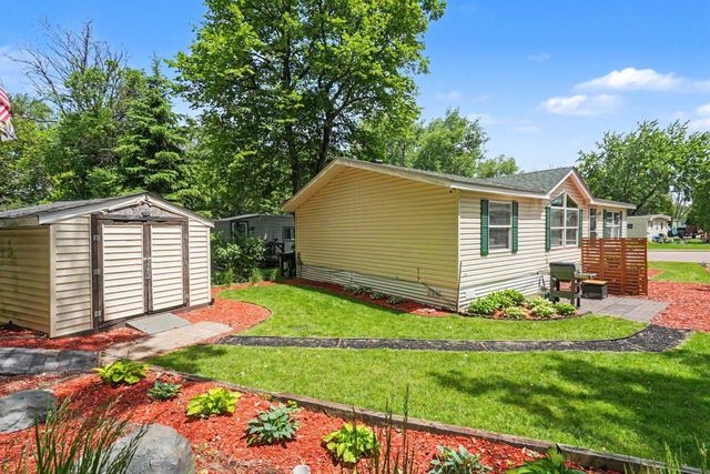 5021 Wellington Avenue, Mounds View, MN 55112